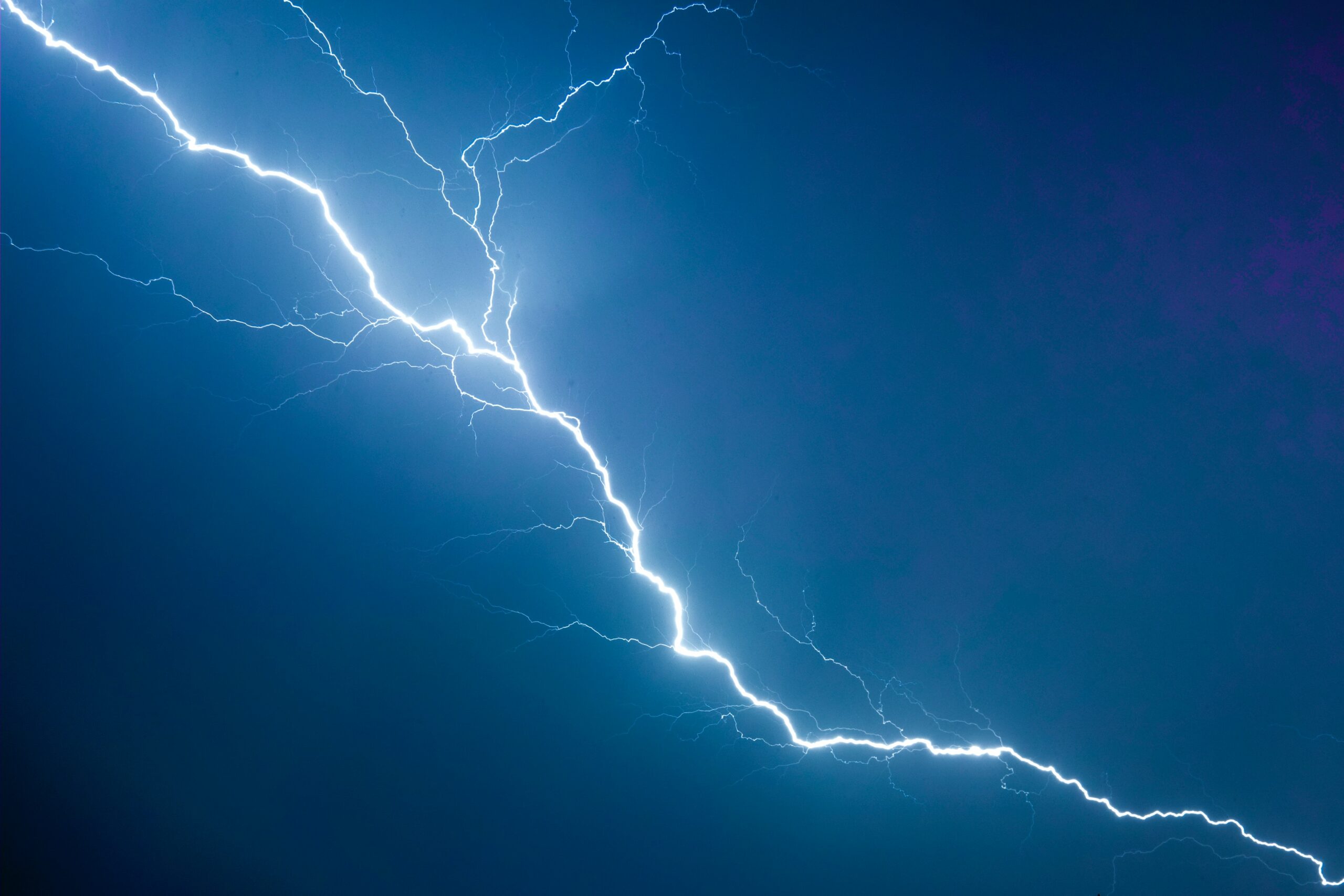 Que faire en cas d'orage en randonnée ?
