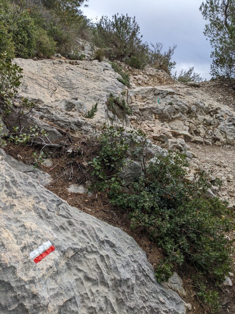 GR 98-51 Calanques Marseille-Cassis en 2 jours