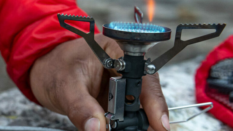 Jetboil MiniMo Réchaud de camping et de randonnée avec contrôle de la chaleur réglable (camouflage