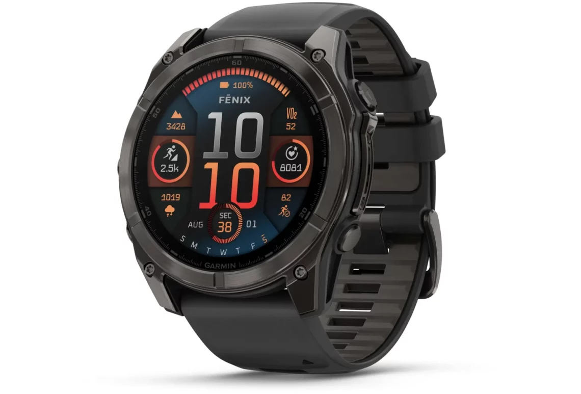 Les meilleures montres GPS randonnée & trekking 2025