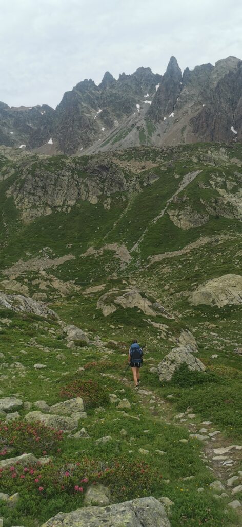 Le Tour des Aiguilles Rouges en 3 jours par la crête de Villy