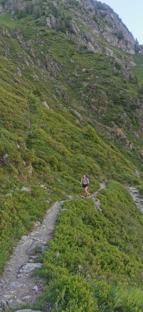 Le Tour des Aiguilles Rouges en 3 jours par la crête de Villy