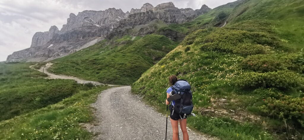 Le Tour des Aiguilles Rouges en 3 jours par la crête de Villy