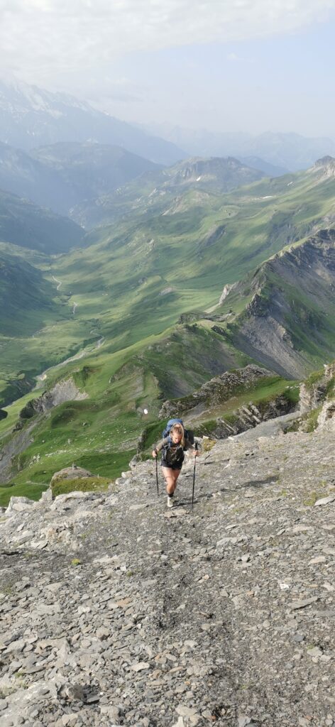 Le Tour des Aiguilles Rouges en 3 jours par la crête de Villy