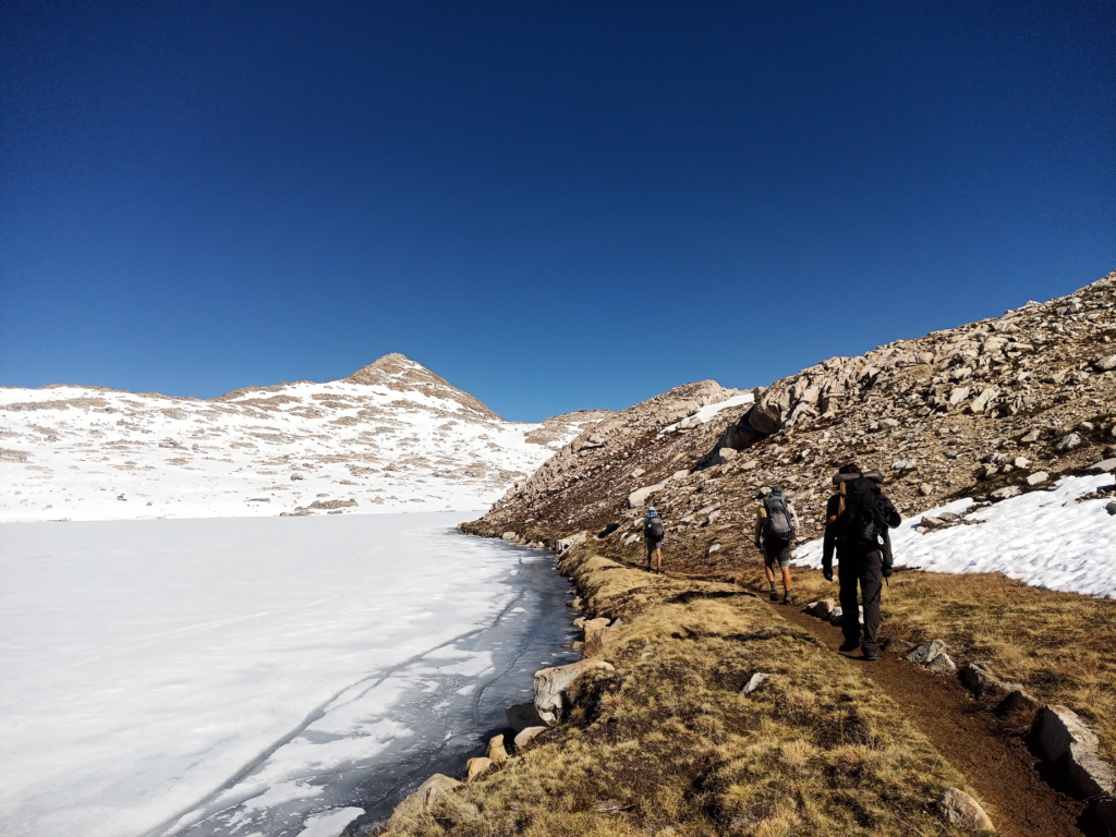 Le PCT Trail (Pacific Crest Trail) : guide et récit