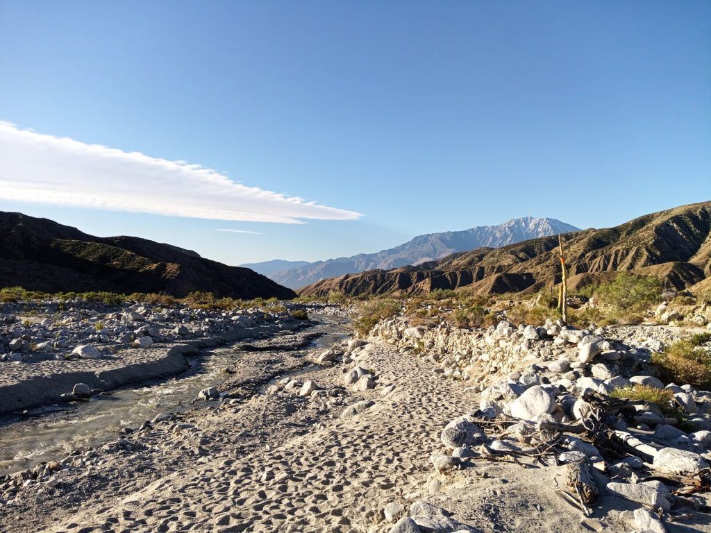 Le PCT Trail (Pacific Crest Trail) : guide et récit