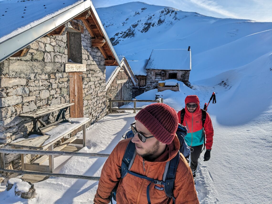 Randonnée en raquettes au Dôme de Lachat par le Châtelard-Téton