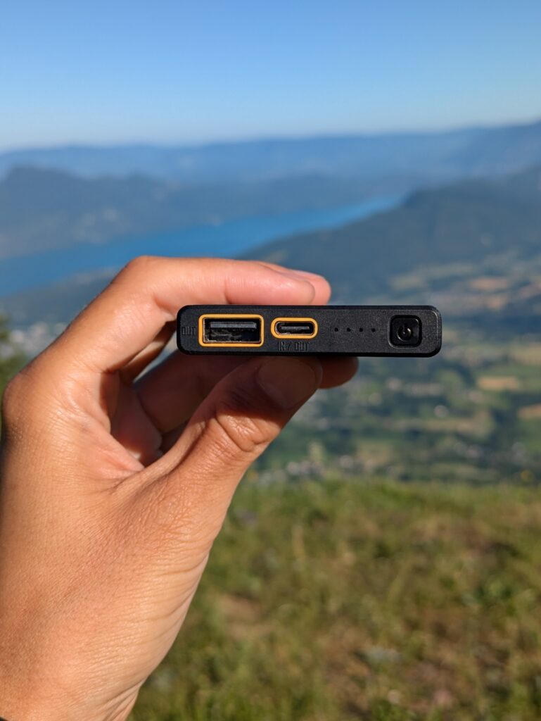 Batterie externe Nitecore Carbo 10000 — Test & avis