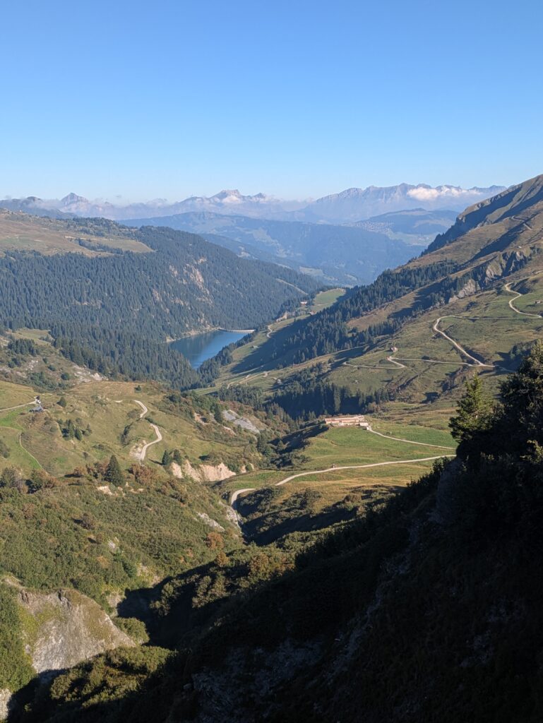 Tour du Beaufortain en 6 jours : étapes, itinéraire et récit